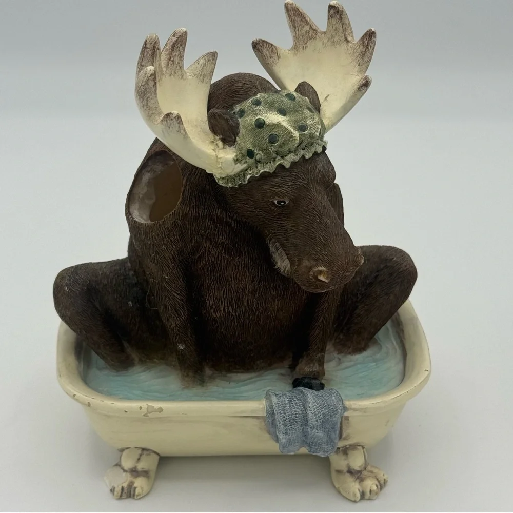 Jeffrey Severn Northern Woods Bathtub Moose Reading Bear Toothbrush Soap Lotion